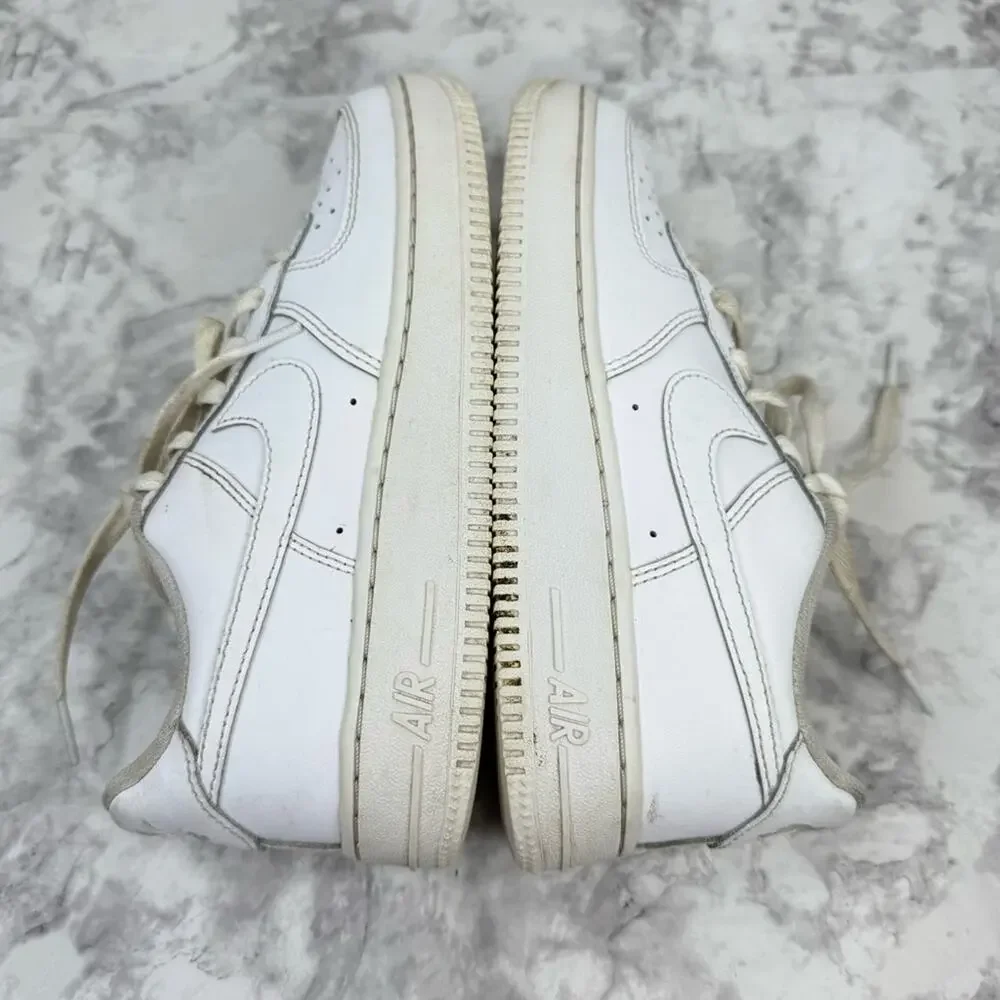 NIKE AIR FORCE 1 Low White Sneakers Size 4.5Y Big Boy